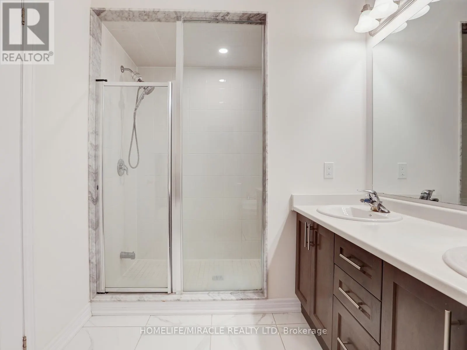 100 - 166 DEERPATH DRIVE