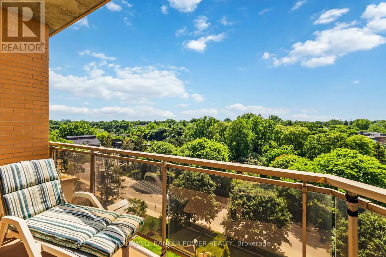 602 - 19 KING STREET, #602