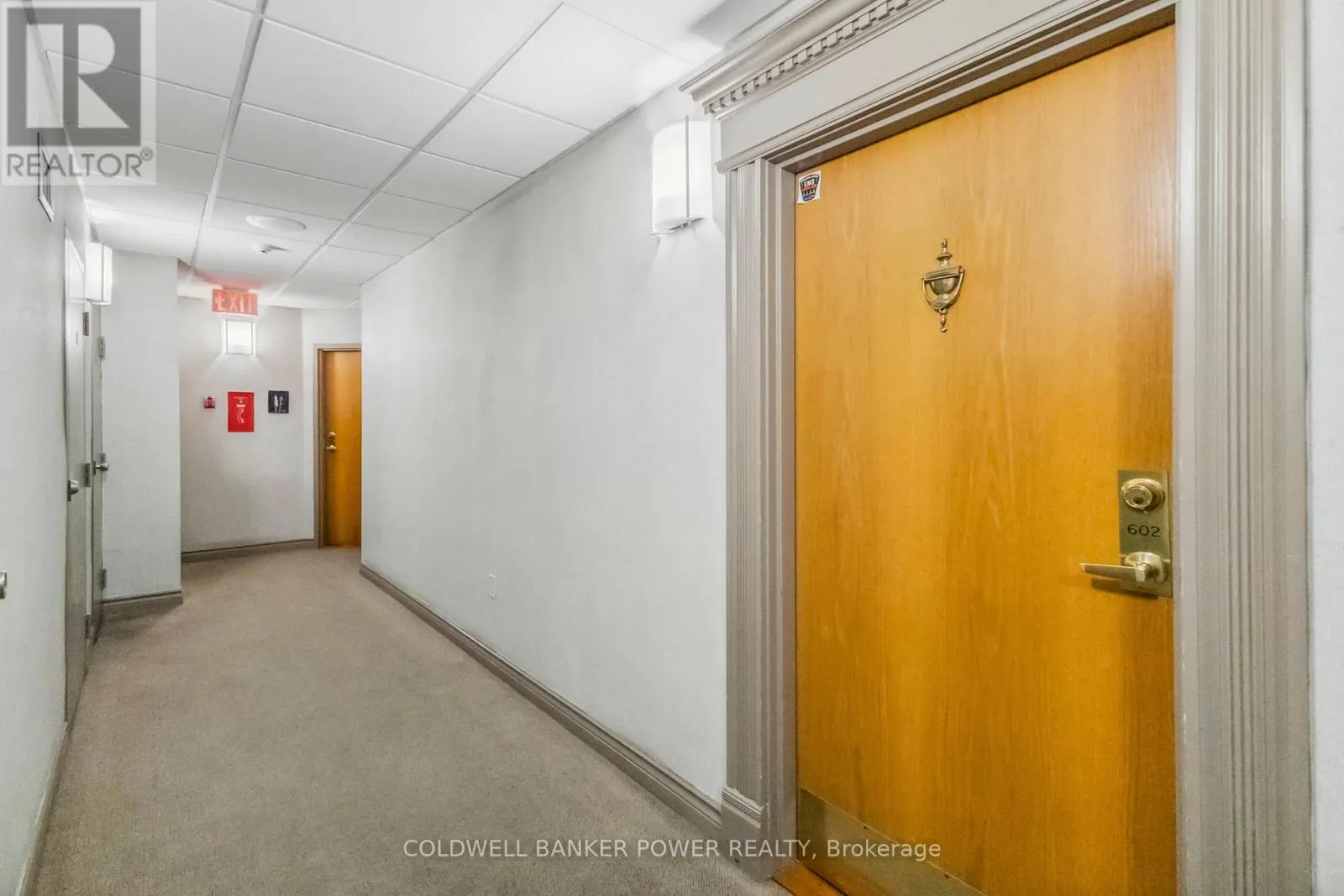 602 - 19 KING STREET, #602