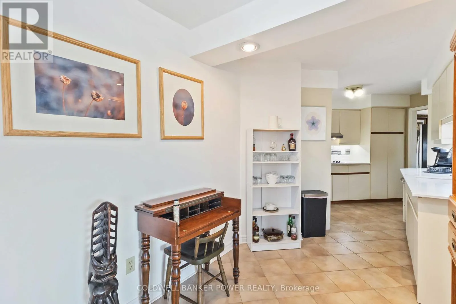 602 - 19 KING STREET, #602