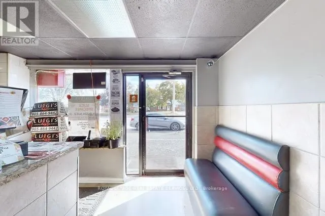 872 UPPER SHERMAN AVENUE