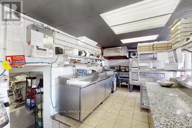 872 UPPER SHERMAN AVENUE