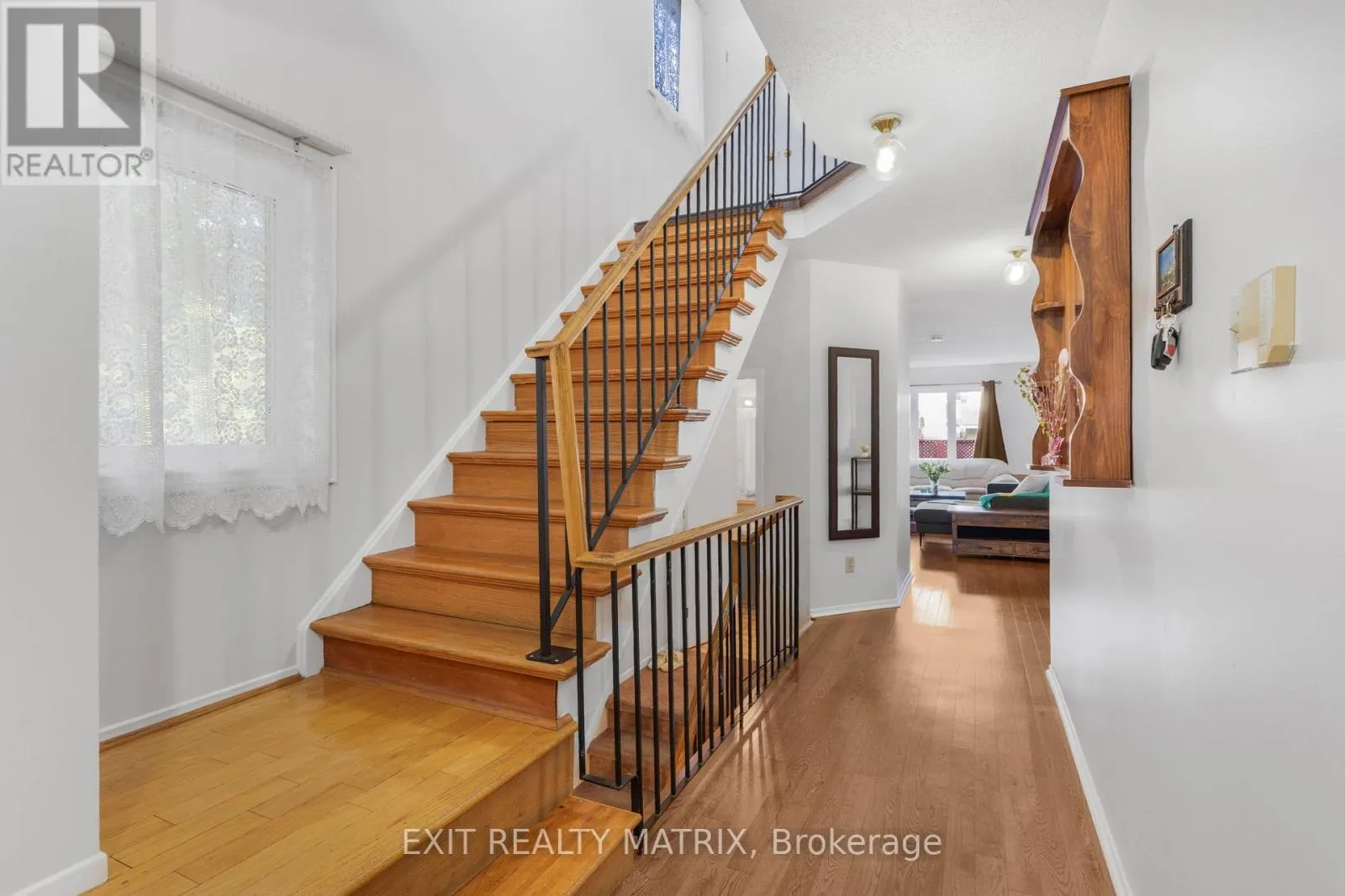 26 - 42 OAKHAVEN PRIVATE