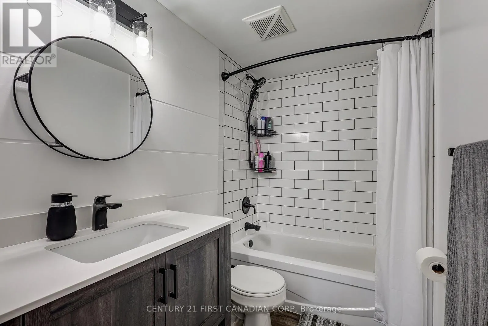 506 - 155 KENT STREET, #506