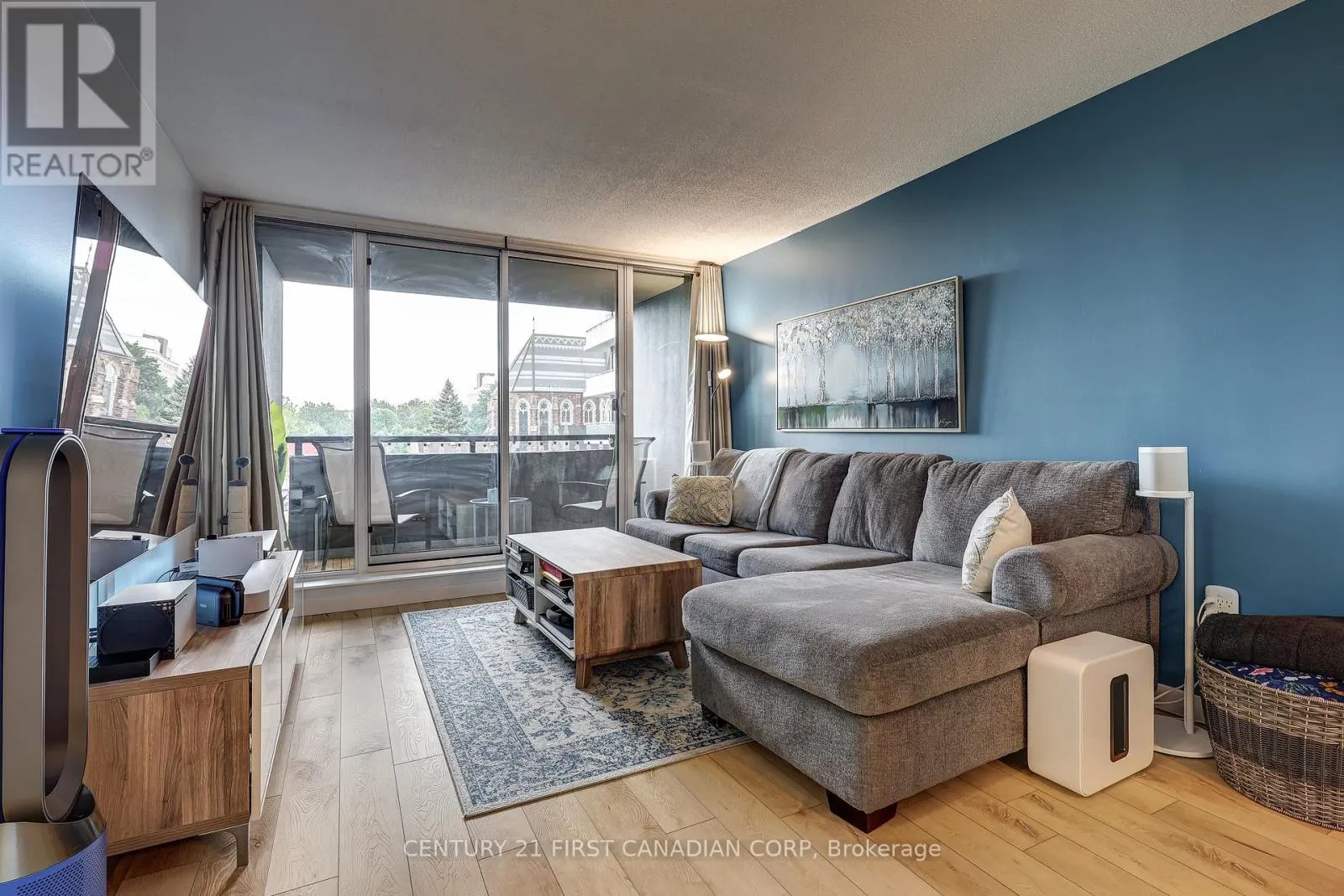 506 - 155 KENT STREET, #506