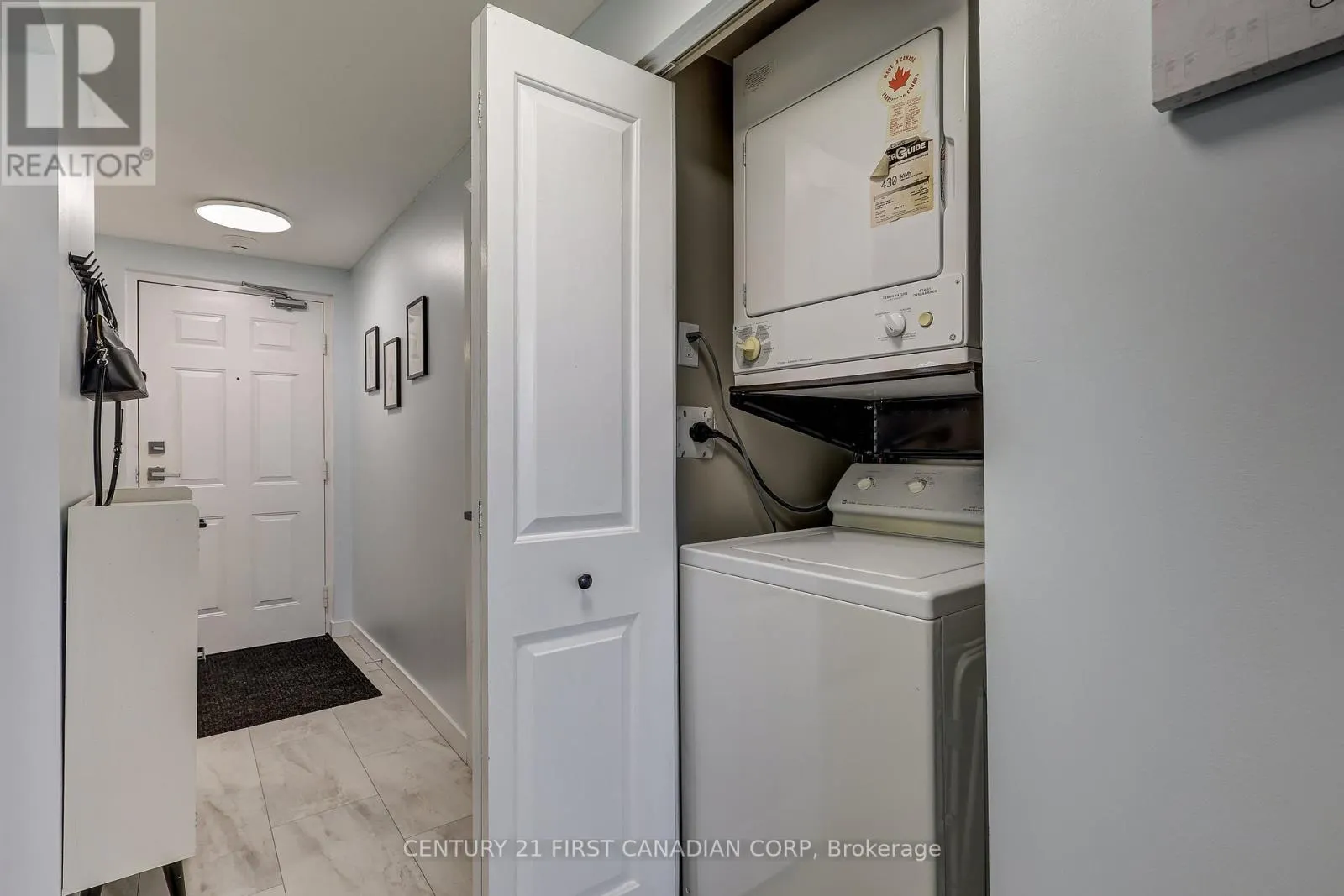 506 - 155 KENT STREET, #506