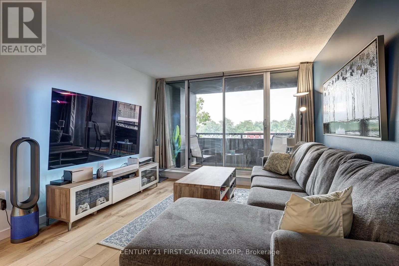 506 - 155 KENT STREET, #506