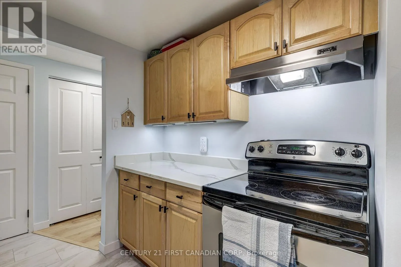 506 - 155 KENT STREET, #506