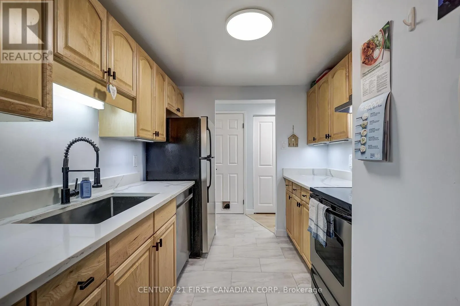 506 - 155 KENT STREET, #506