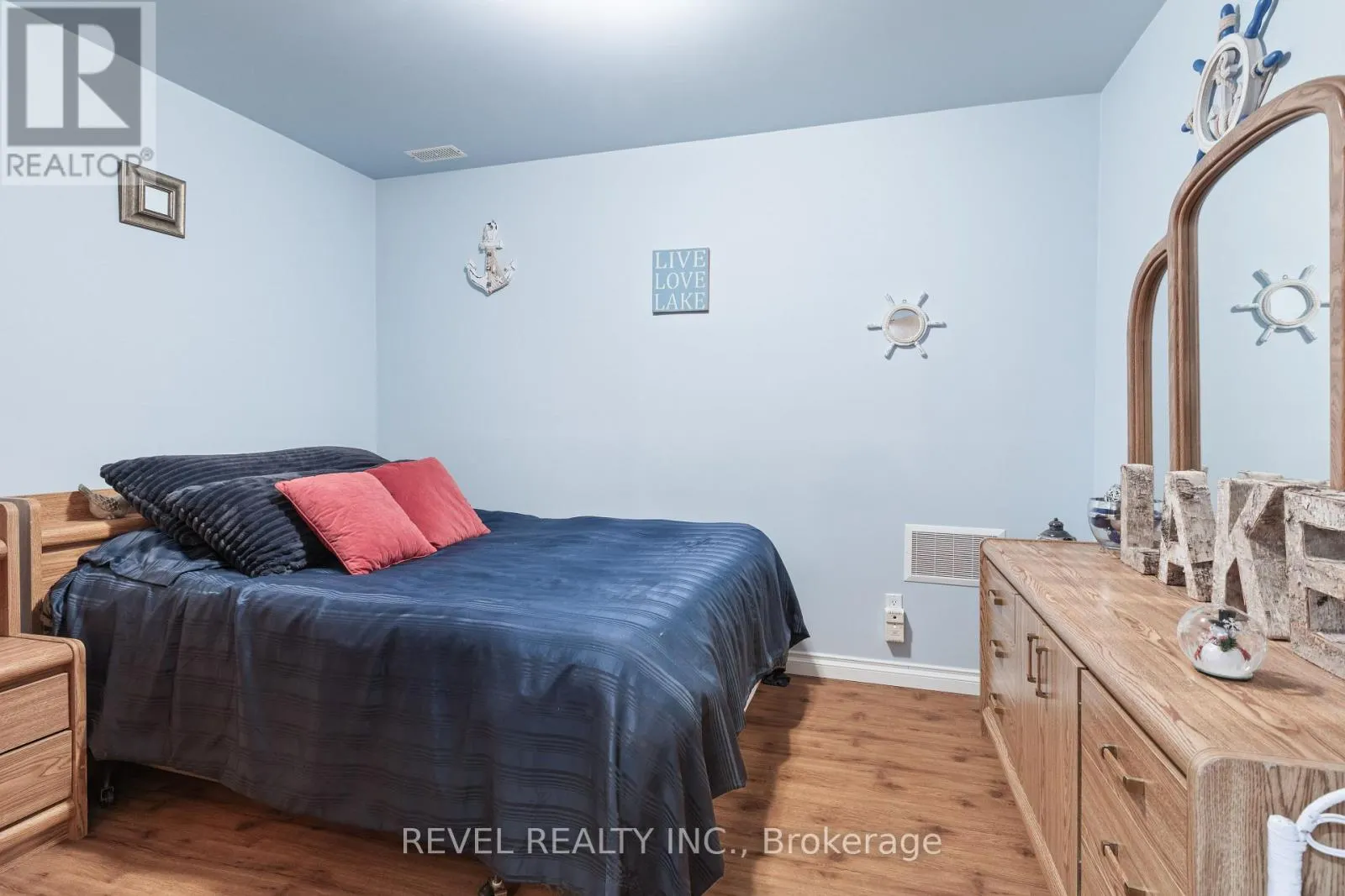 2371 COUNTY RD 48 ROAD