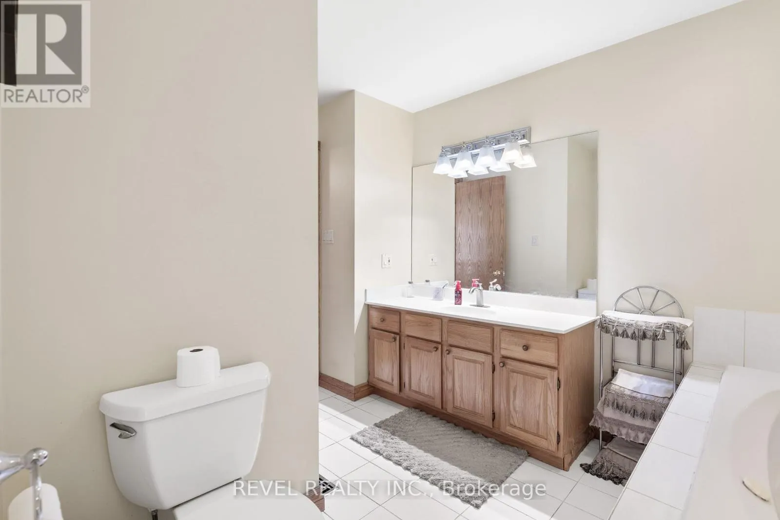 2371 COUNTY RD 48 ROAD