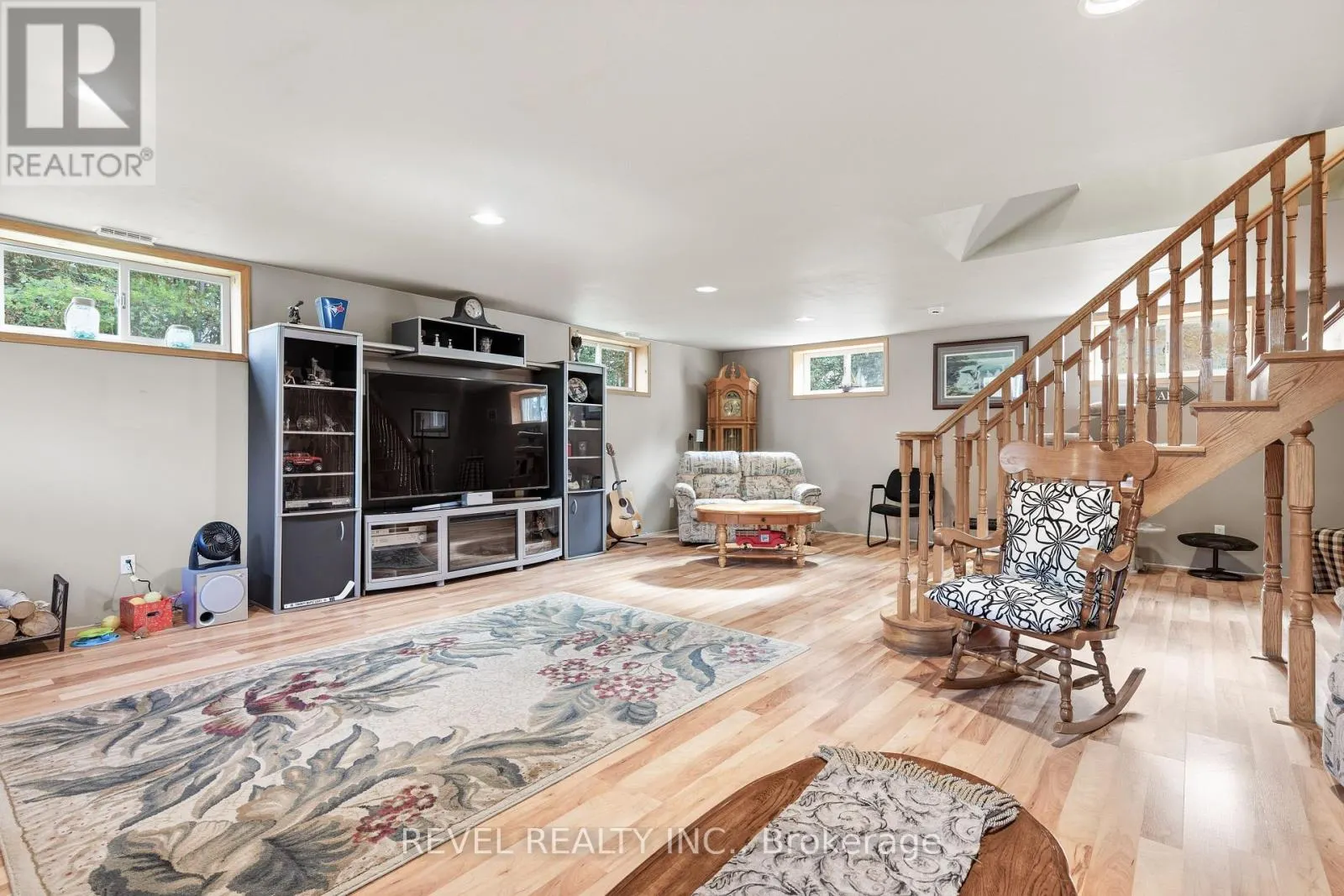 2371 COUNTY RD 48 ROAD