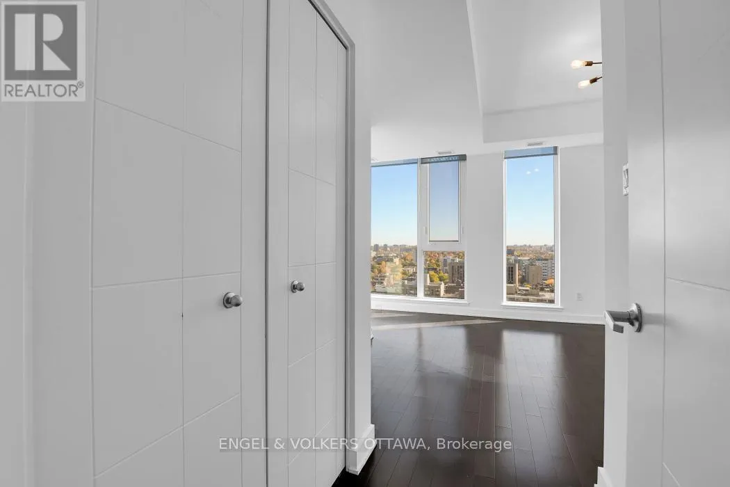 2006 - 179 METCALFE STREET