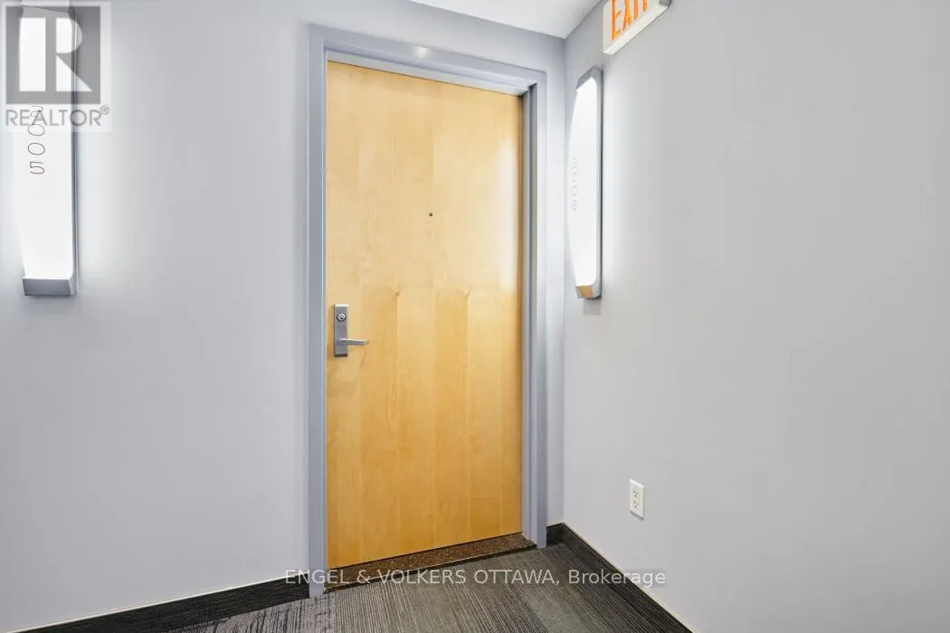 2006 - 179 METCALFE STREET