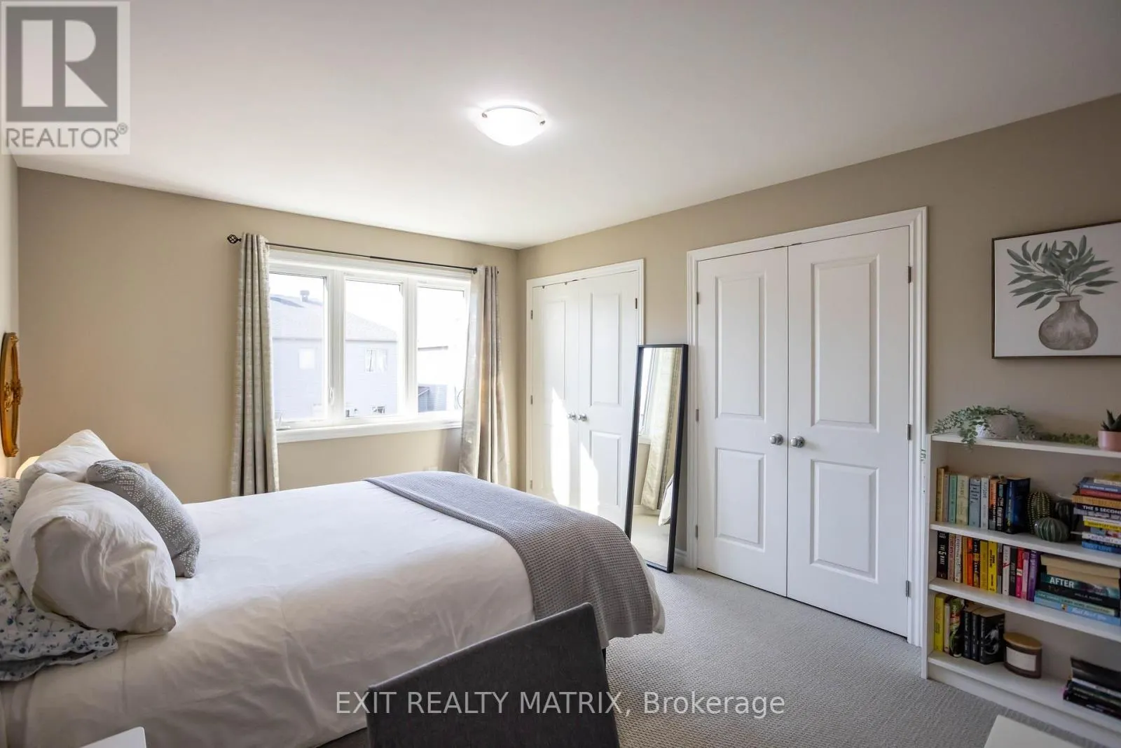 573 STRASBOURG STREET