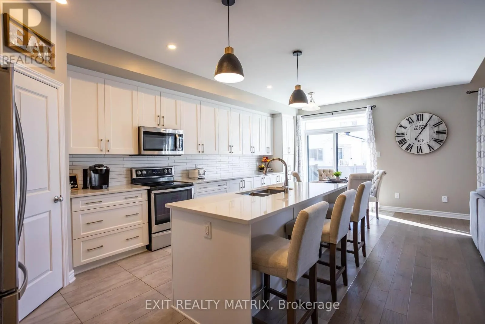 573 STRASBOURG STREET