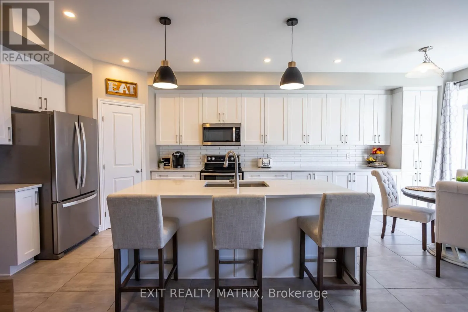 573 STRASBOURG STREET