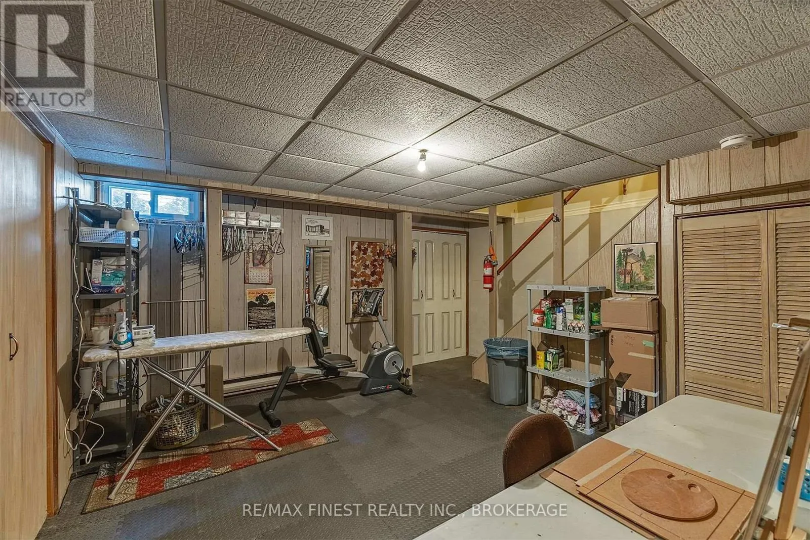 48 - 19 MACPHERSON AVENUE, #48