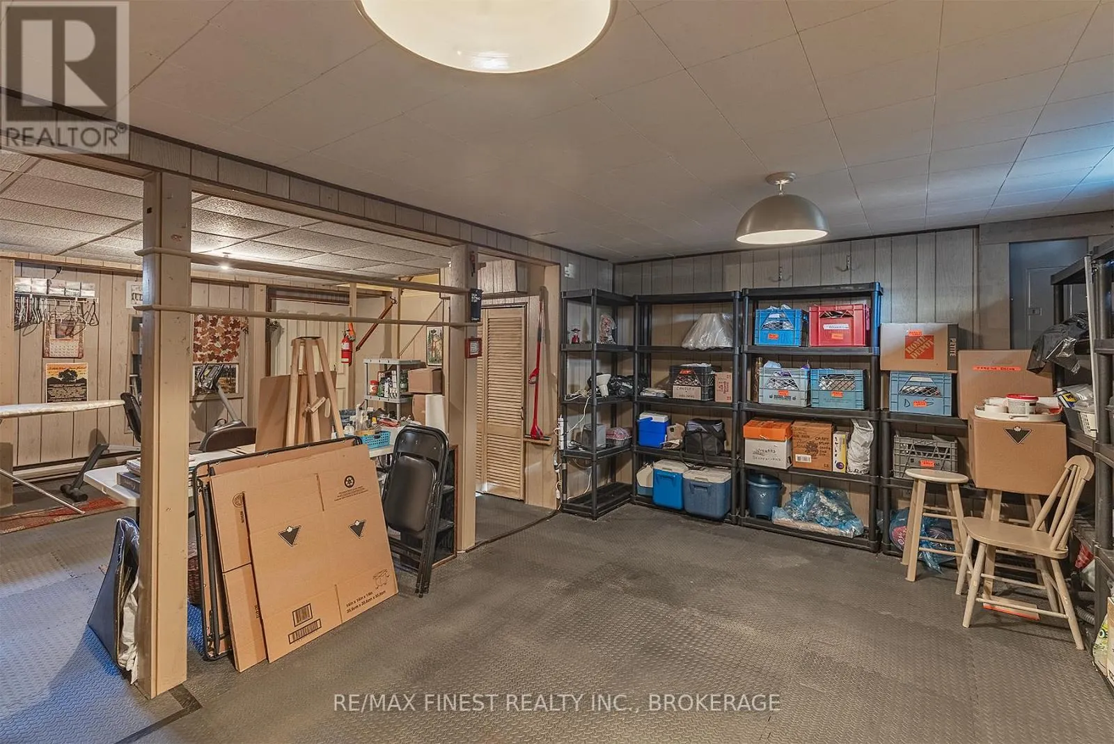 48 - 19 MACPHERSON AVENUE, #48