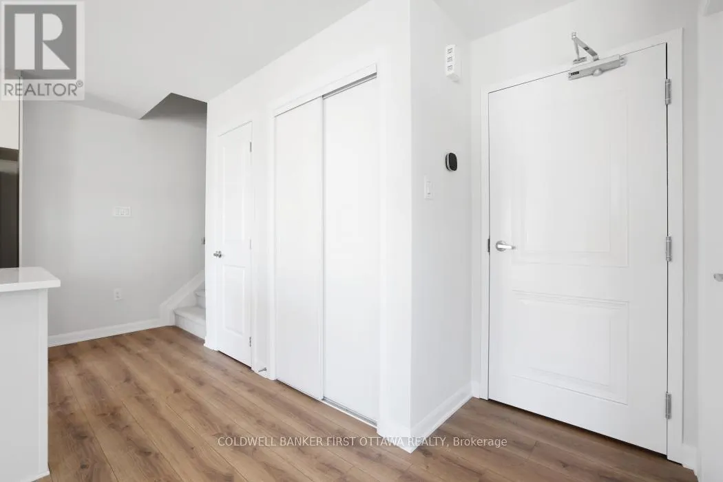 937 CREEKWAY PRIVATE