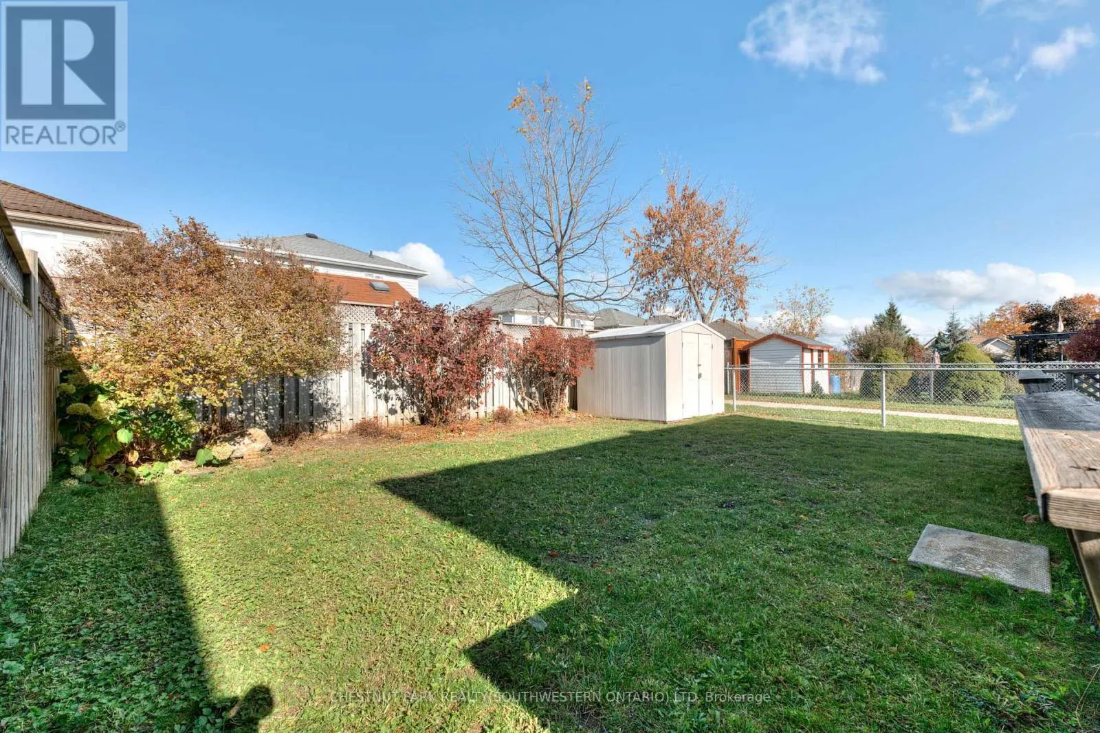 38 HEATHERWOOD PLACE