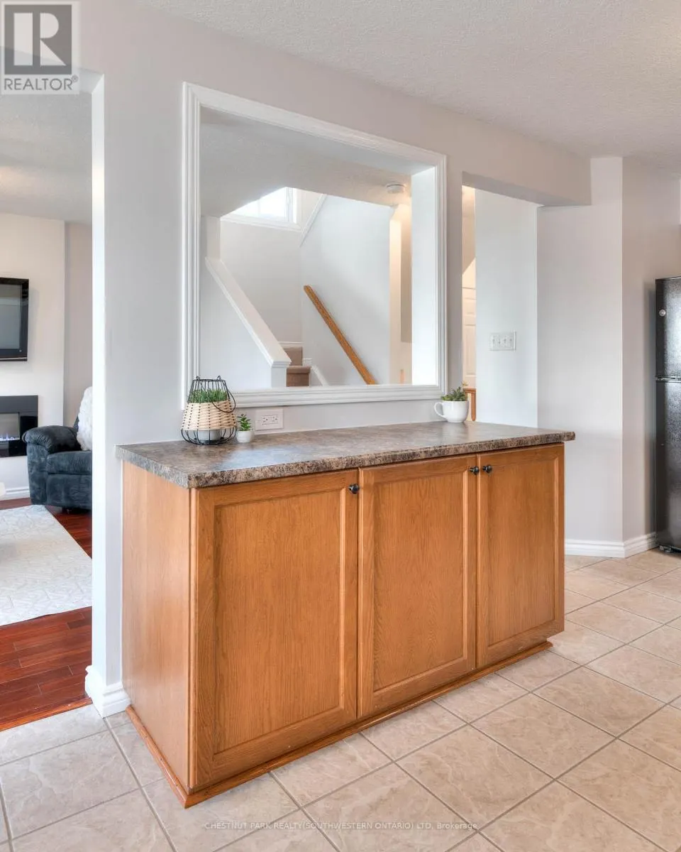 38 HEATHERWOOD PLACE