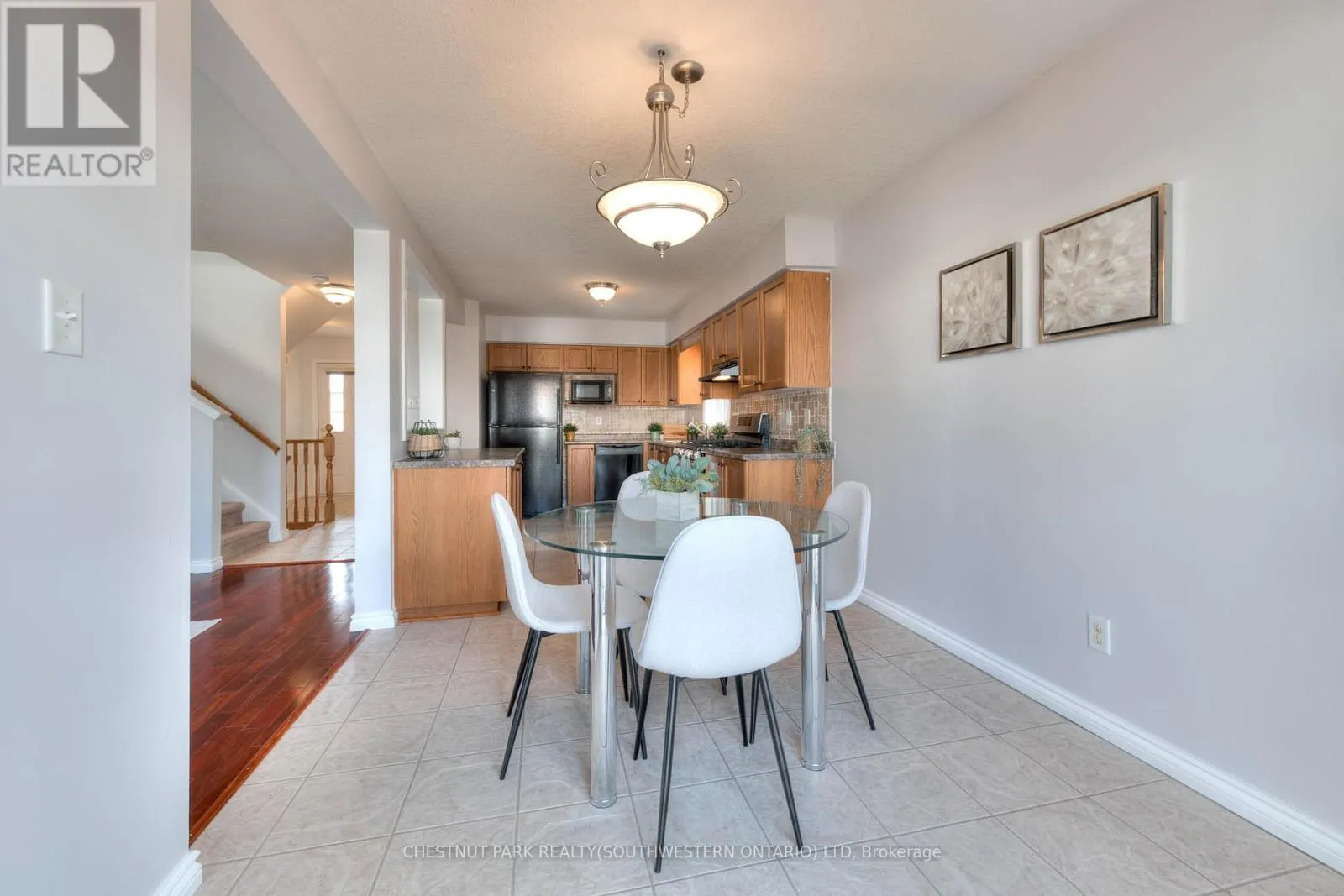 38 HEATHERWOOD PLACE