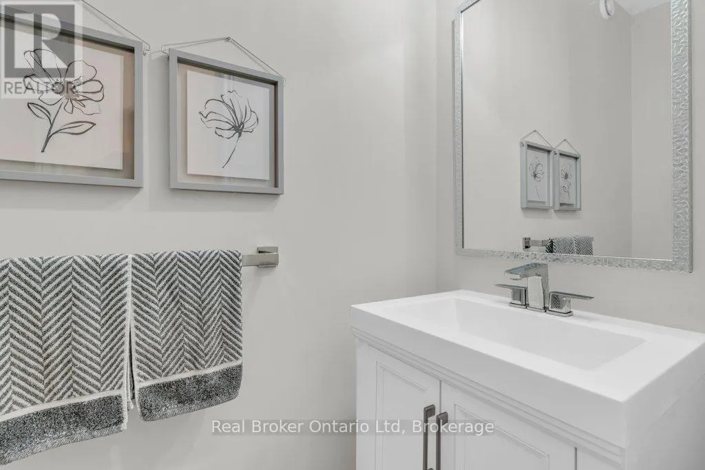 3 - 254 SUMMERFIELD DRIVE, #3