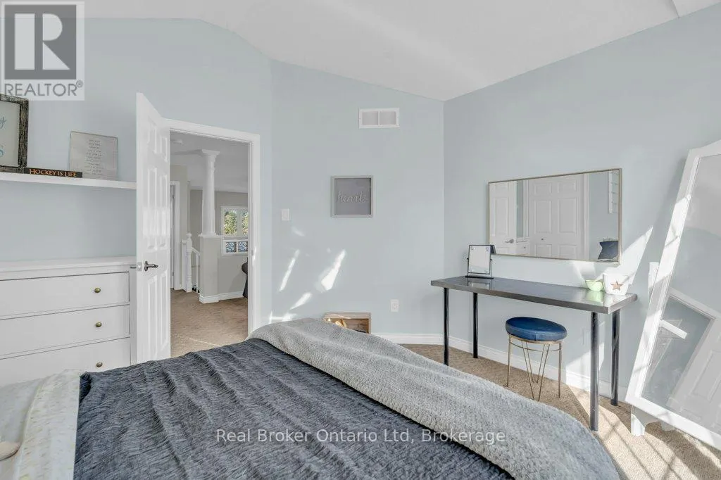 3 - 254 SUMMERFIELD DRIVE, #3