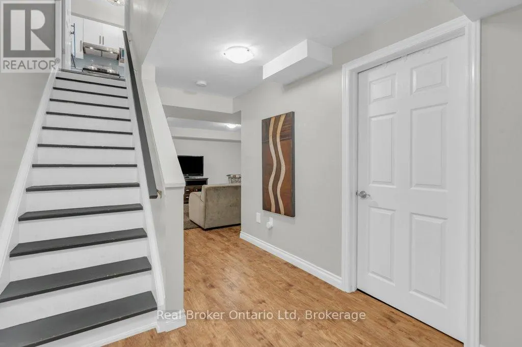 3 - 254 SUMMERFIELD DRIVE, #3