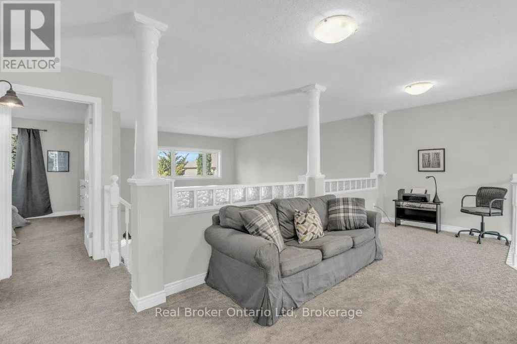 3 - 254 SUMMERFIELD DRIVE, #3