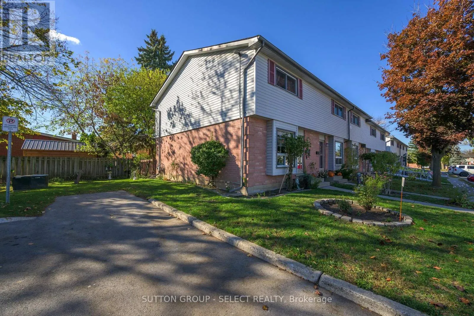 10 - 1215 CHEAPSIDE STREET, #10