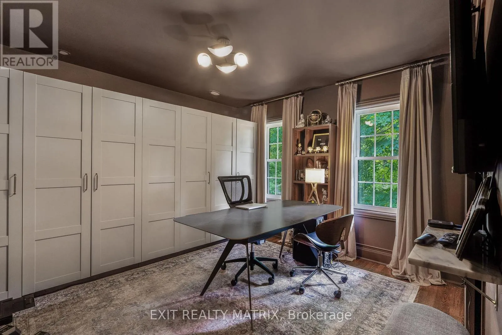 1271 GEORGES VANIER DRIVE