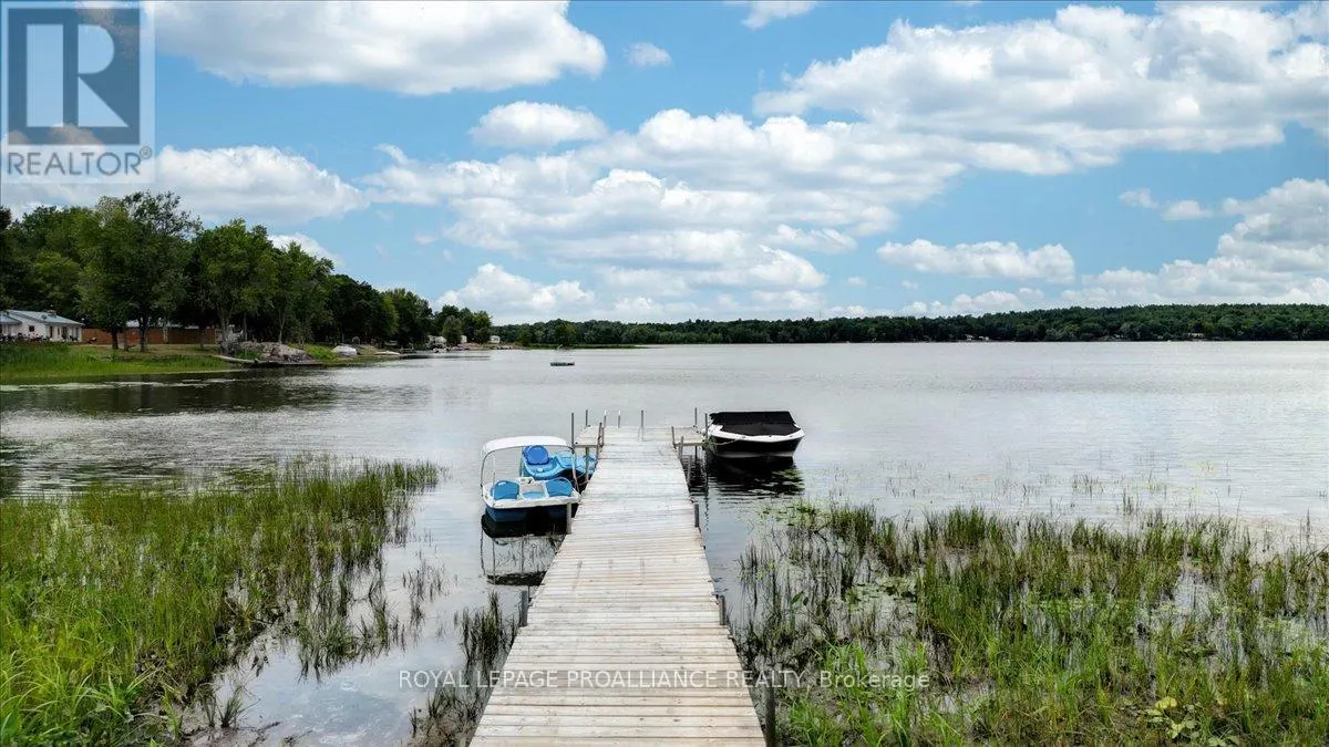 75 A & B HUGHES LANE