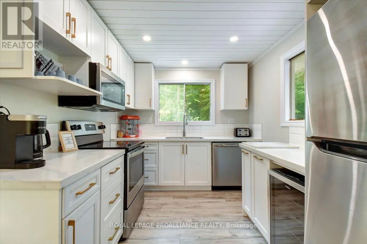 75 A & B HUGHES LANE