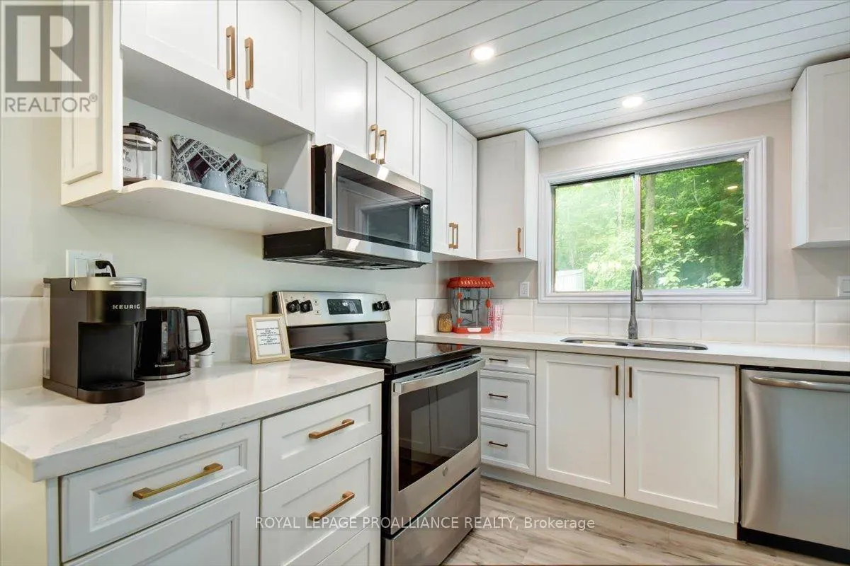 75 A & B HUGHES LANE