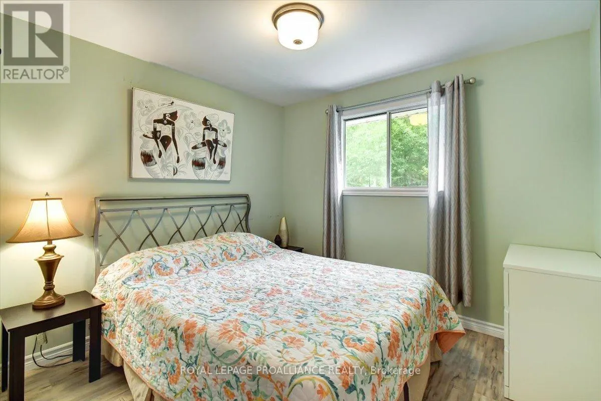 75 A & B HUGHES LANE