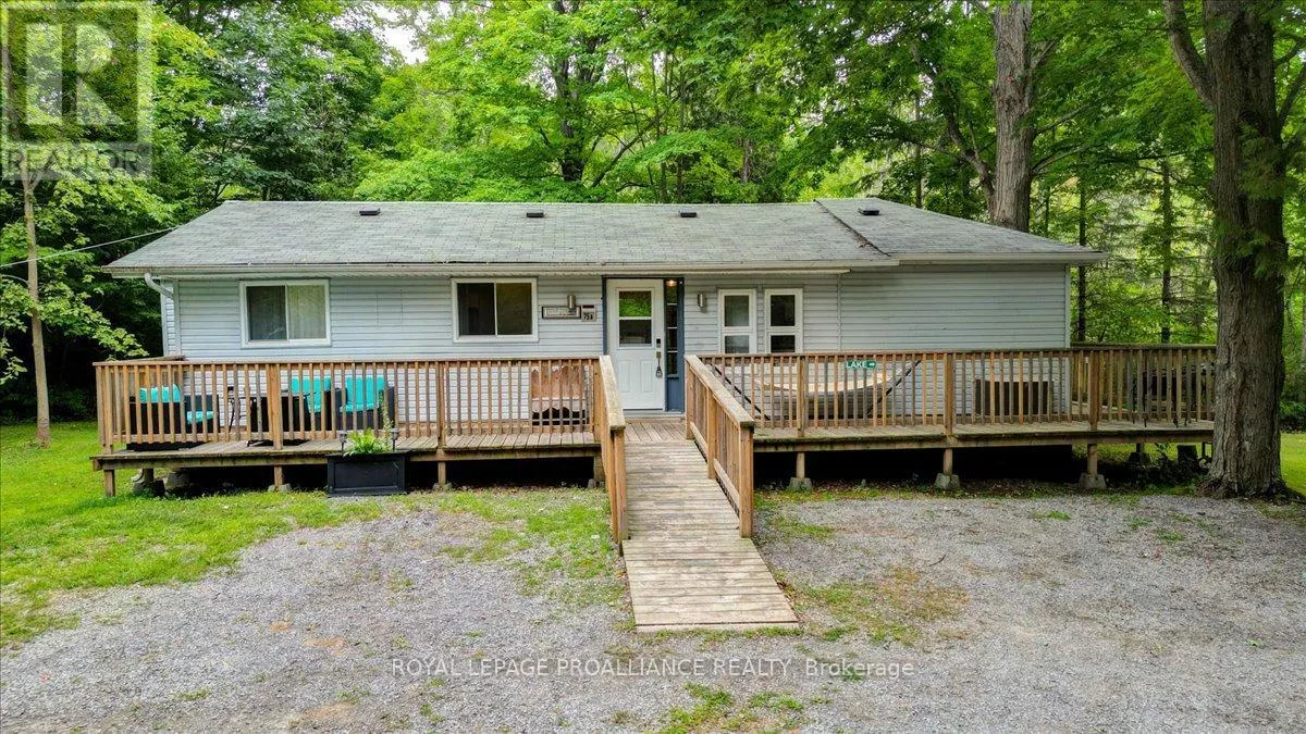 75 A & B HUGHES LANE