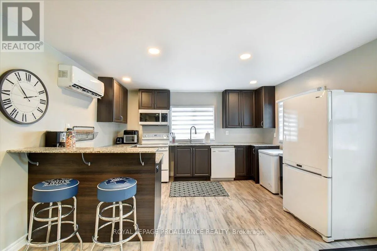 75 A & B HUGHES LANE