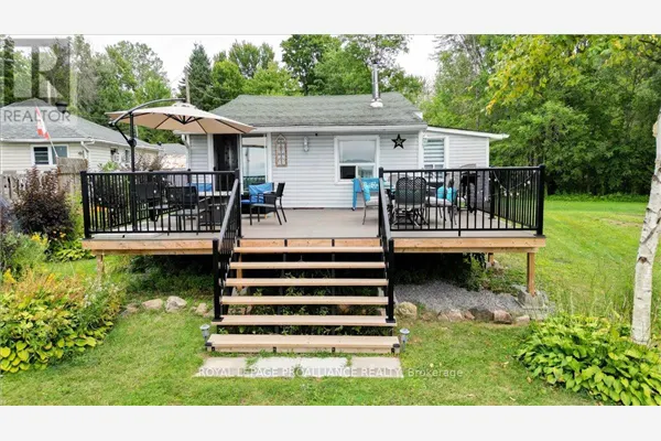 75 A & B HUGHES LANE