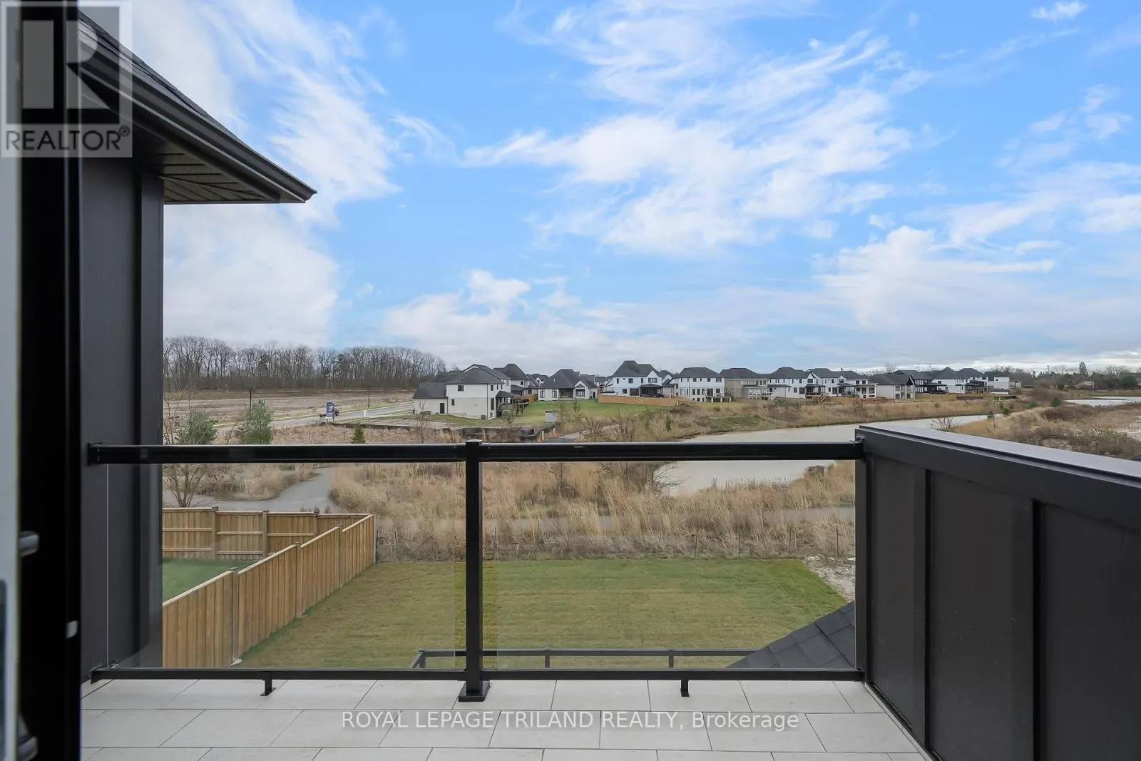 4038 AYRSHIRE AVENUE