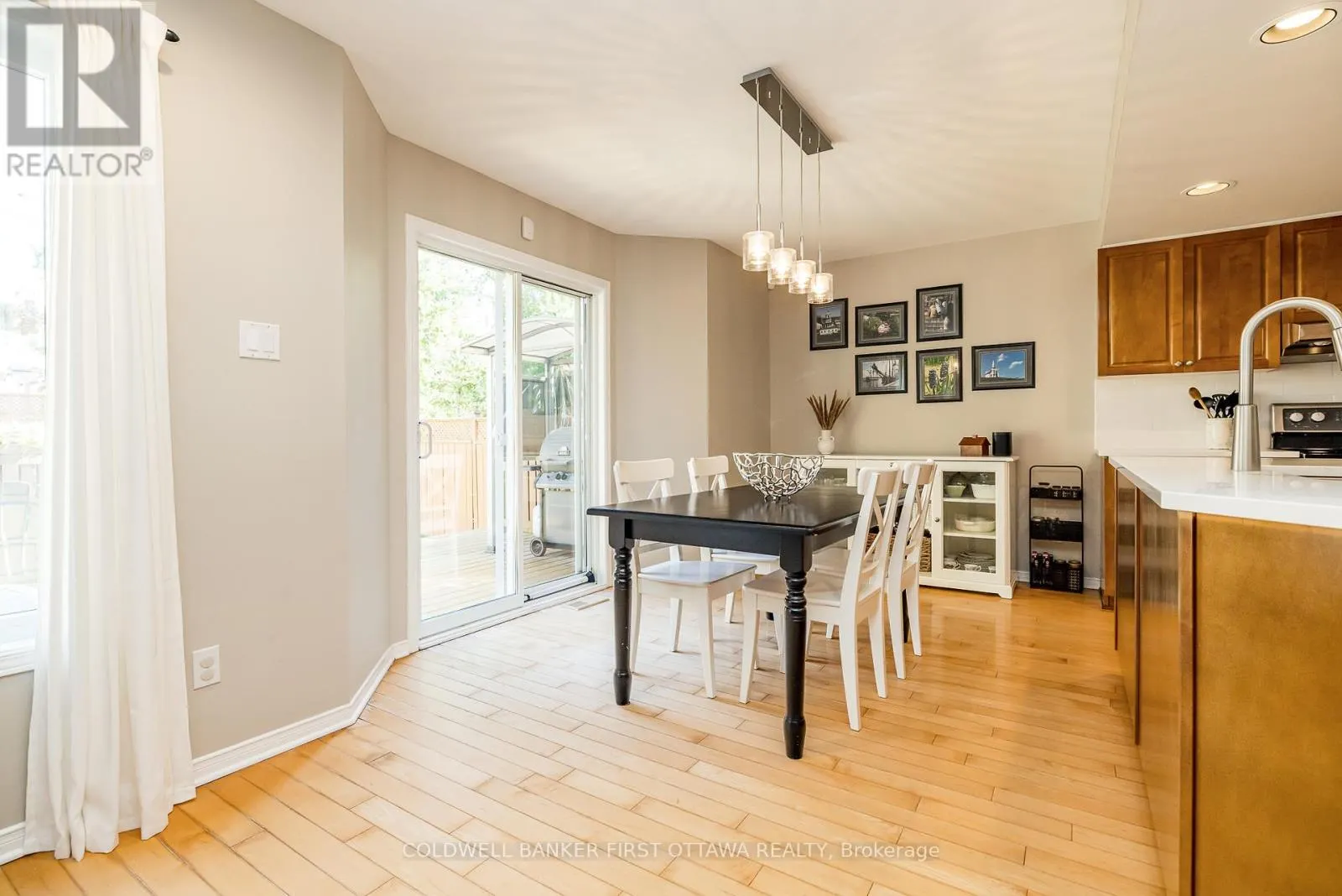 491 MEADOWBREEZE DRIVE