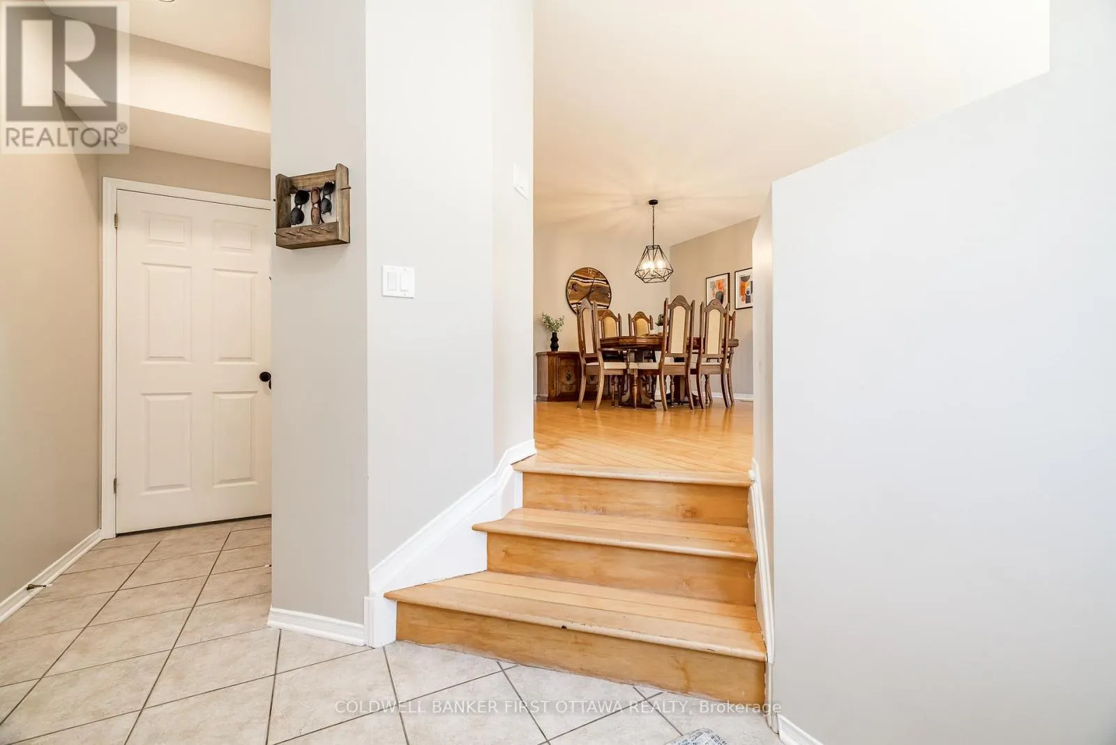 491 MEADOWBREEZE DRIVE