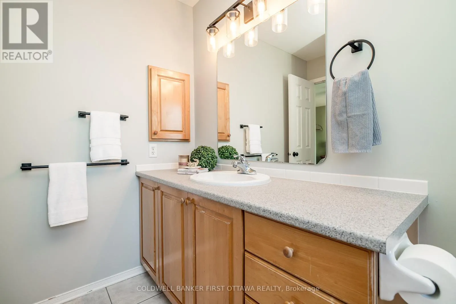 491 MEADOWBREEZE DRIVE