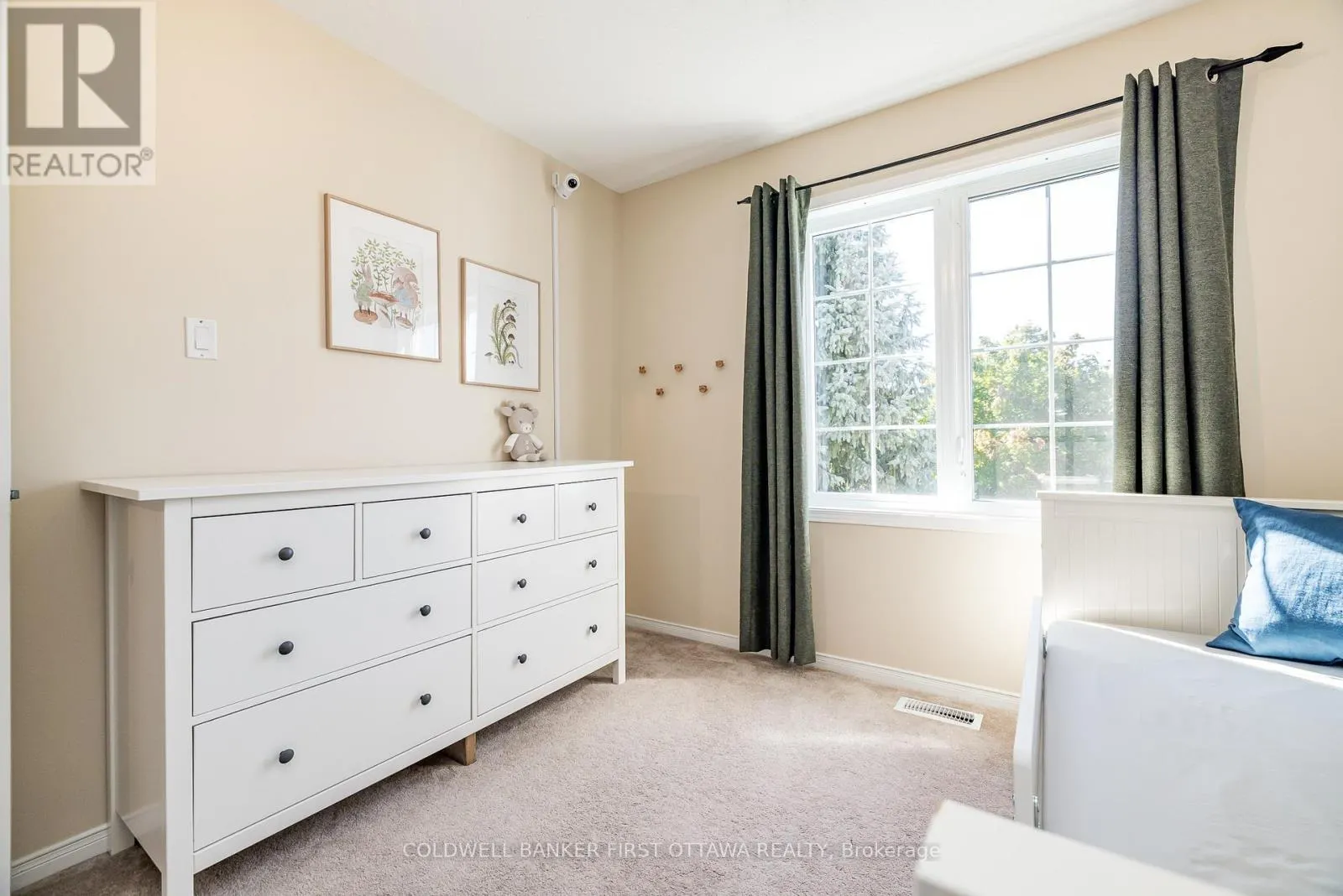 491 MEADOWBREEZE DRIVE