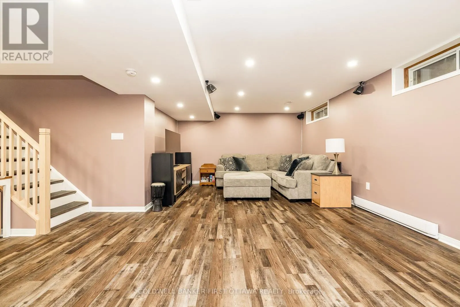 491 MEADOWBREEZE DRIVE