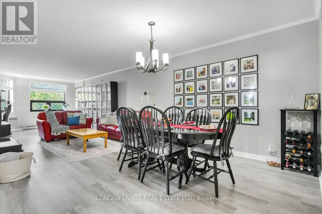 604 - 549 RIDOUT STREET N, #604