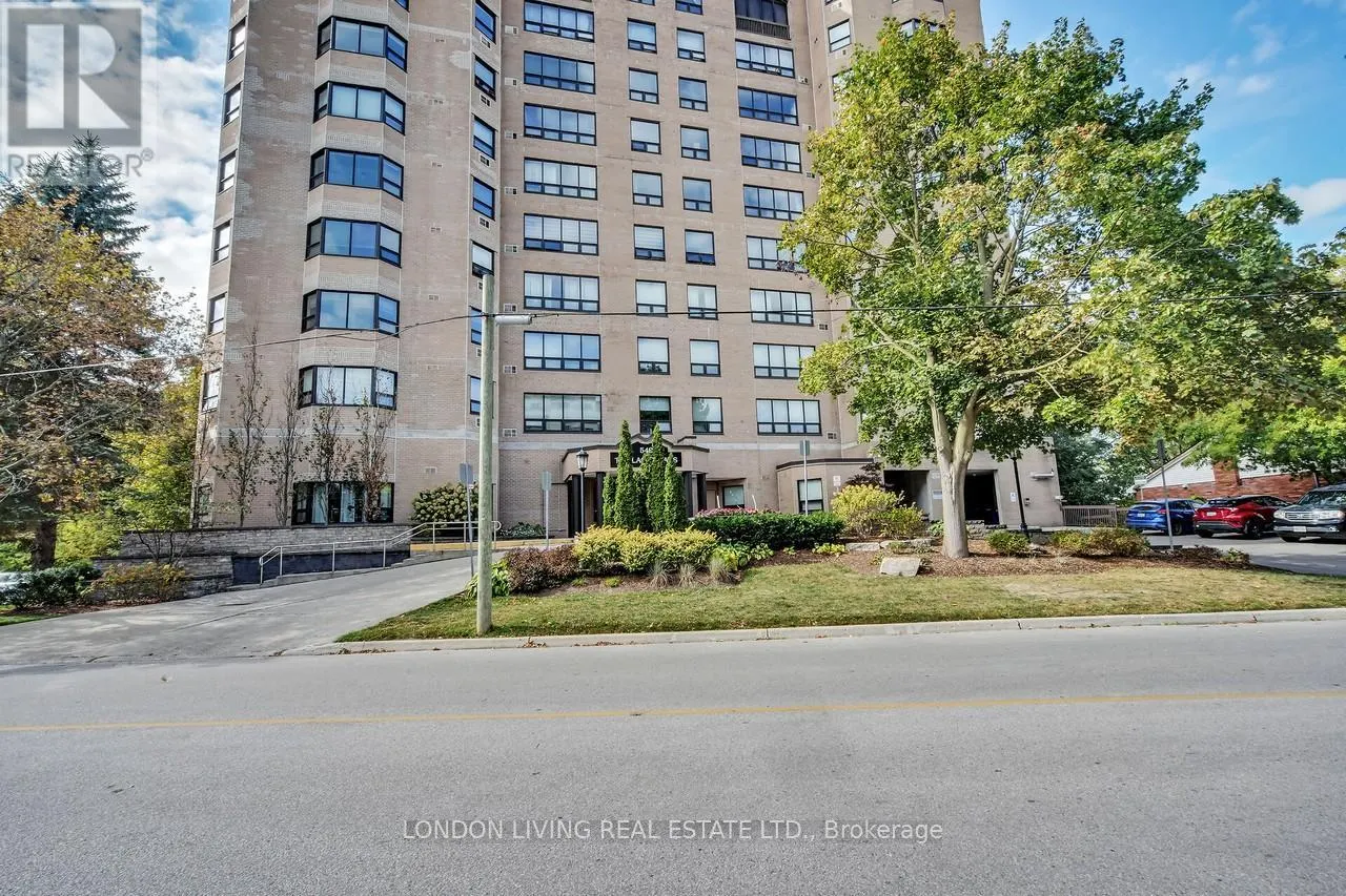 604 - 549 RIDOUT STREET N, #604