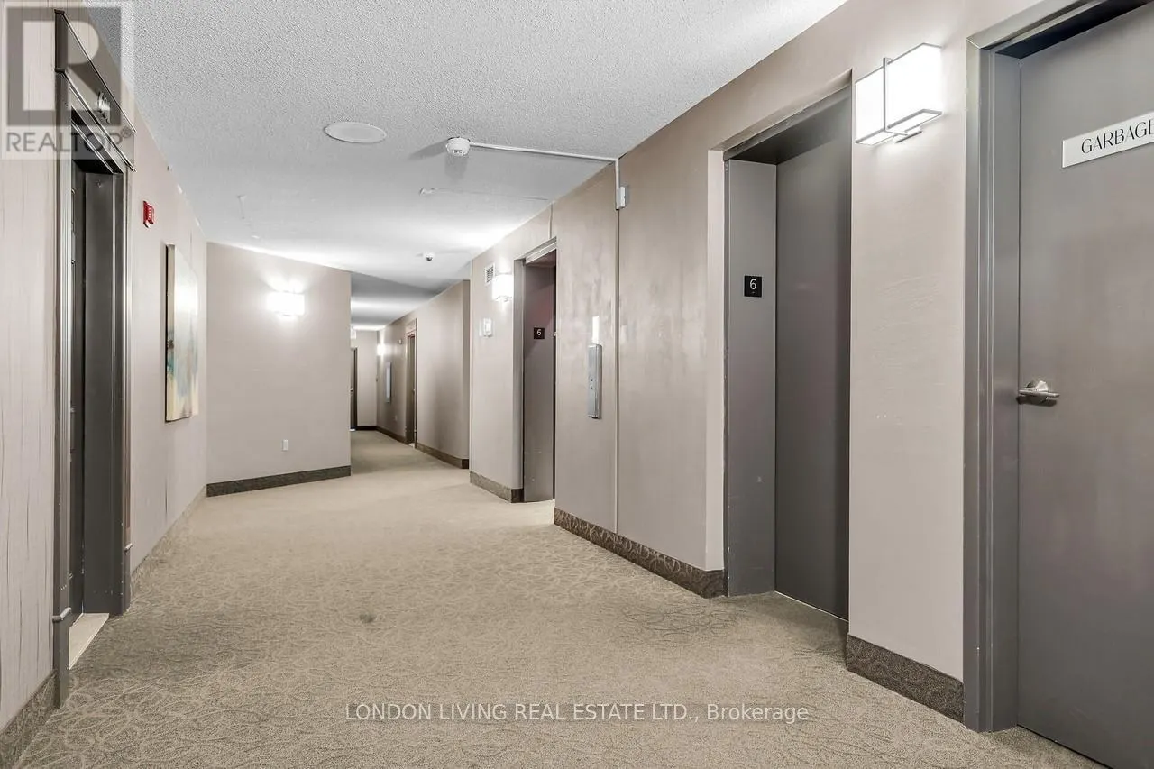 604 - 549 RIDOUT STREET N, #604