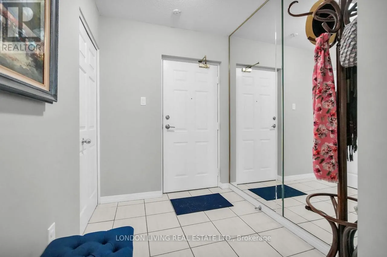 604 - 549 RIDOUT STREET N, #604